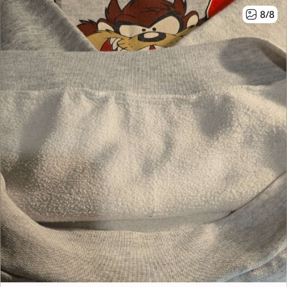 VINTAGE 1992 🤎❤️ TAZ SWEATSHIRT ❤️🤎 - Picture 9 of 10